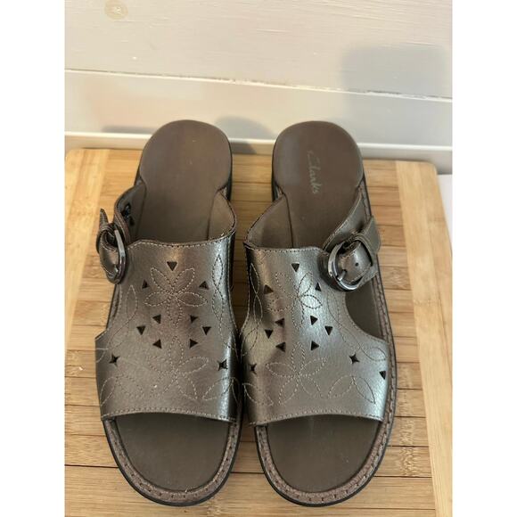 Clark’s women’s leather sandals - Picture 1 of 7